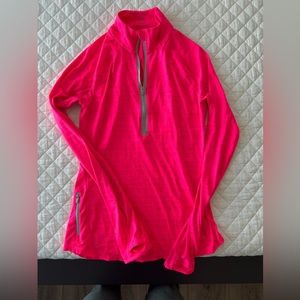 Women’s Athleta quarter zip pullover